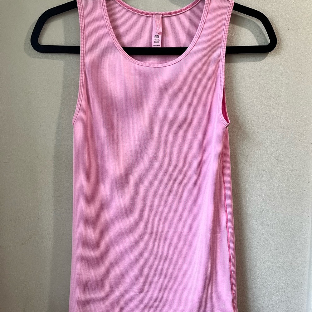 NWOT SKIMS stretch rib cotton long tank-bubblegum